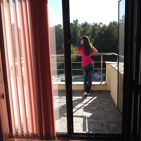 Hotel Enchevi Kirkowo