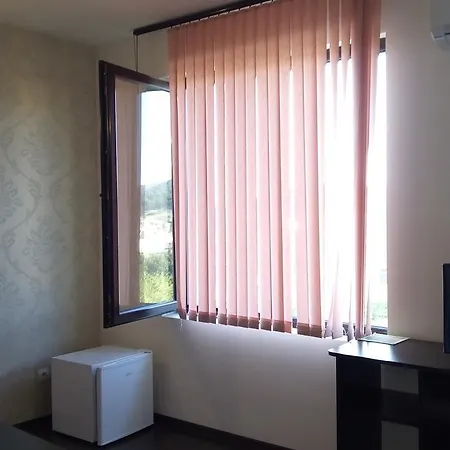 Szálloda Enchevi 2*