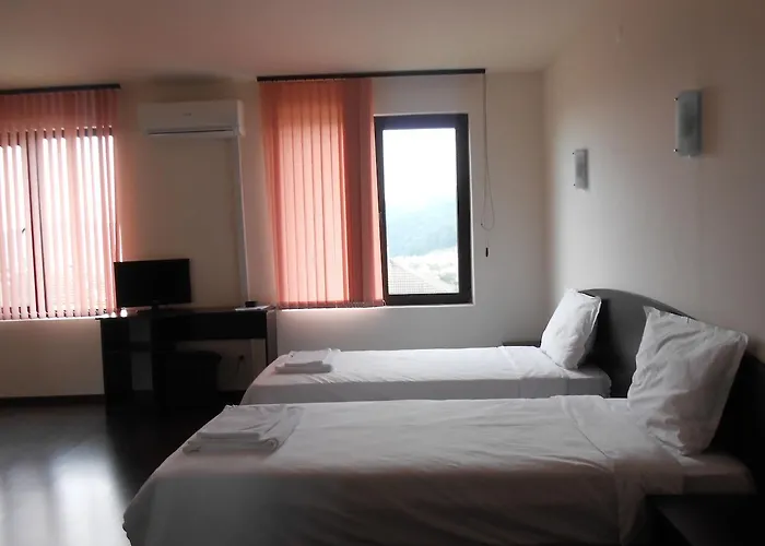 Отель Enchevi Кирково