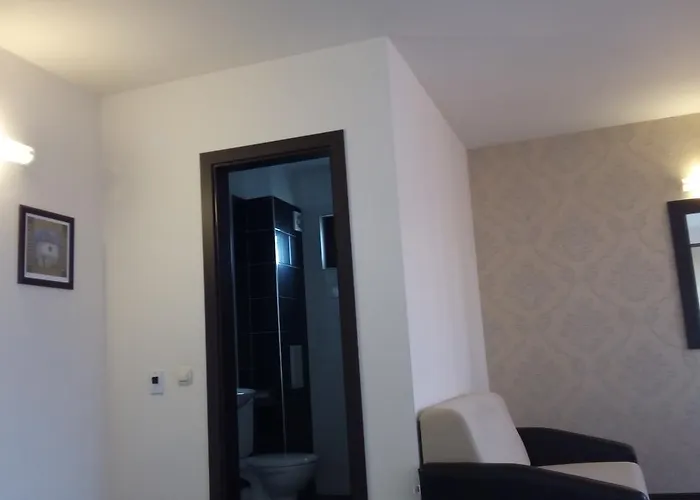 Enchevi Отель Кирково